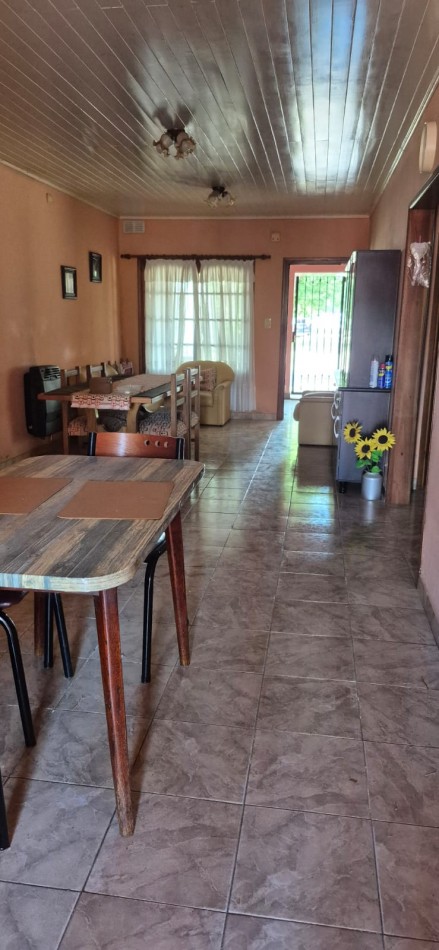 AMPLIA VIVIENDA 2 HABITACIONES "OPORTUNIDAD"